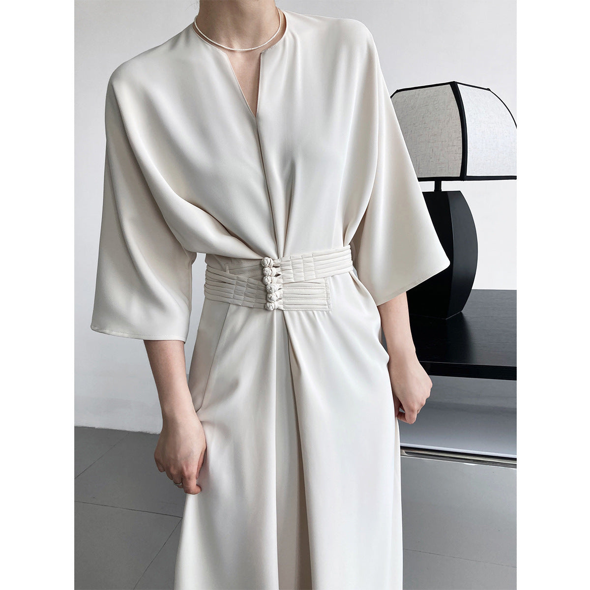 ROBE DÉCONTRACTÉE LONGUE CEINTURE INTÉGRÉE