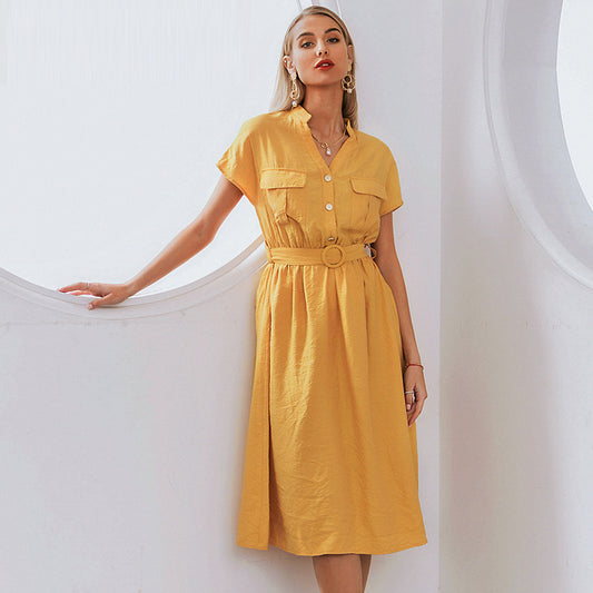 ROBE DÉCONTRACTÉE MI-LONGUE AVEC CEINTURE