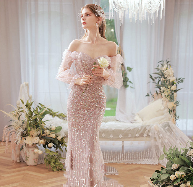 ROBE DE SOIRÉE SIRÈNE PERLÉE AVEC TRAÎNE