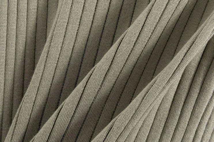 ENSEMBLE 3 PIÈCES EN MAILLE AVEC LONG GILET, PULL ET PANTALON