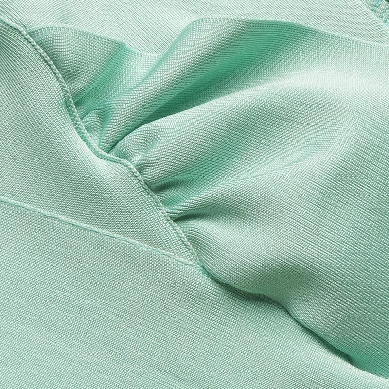 ROBE MOULANTE MI-LONGUE COL BARDOT