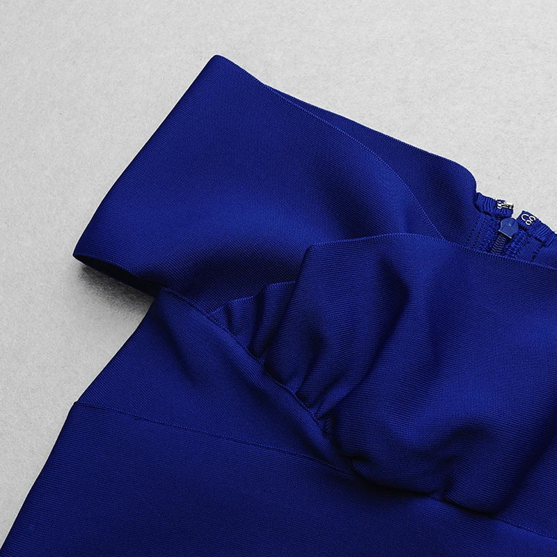 ROBE MOULANTE MI-LONGUE COL BARDOT