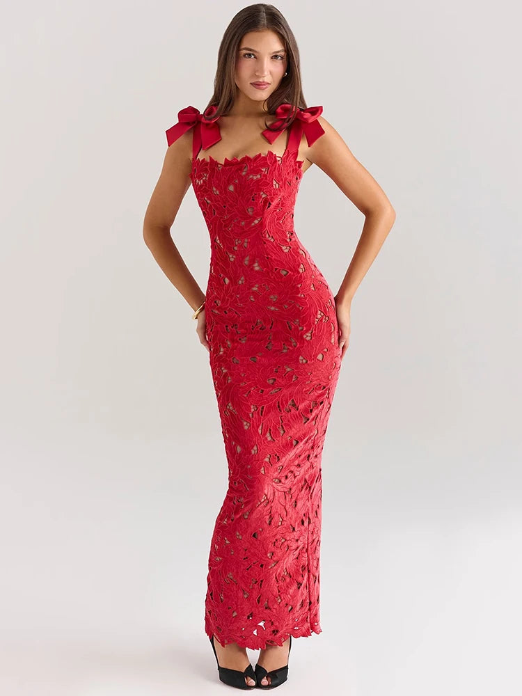 ROBE DE SOIRÉE LONGUE EN DENTELLE À BRETELLES NOUÉES