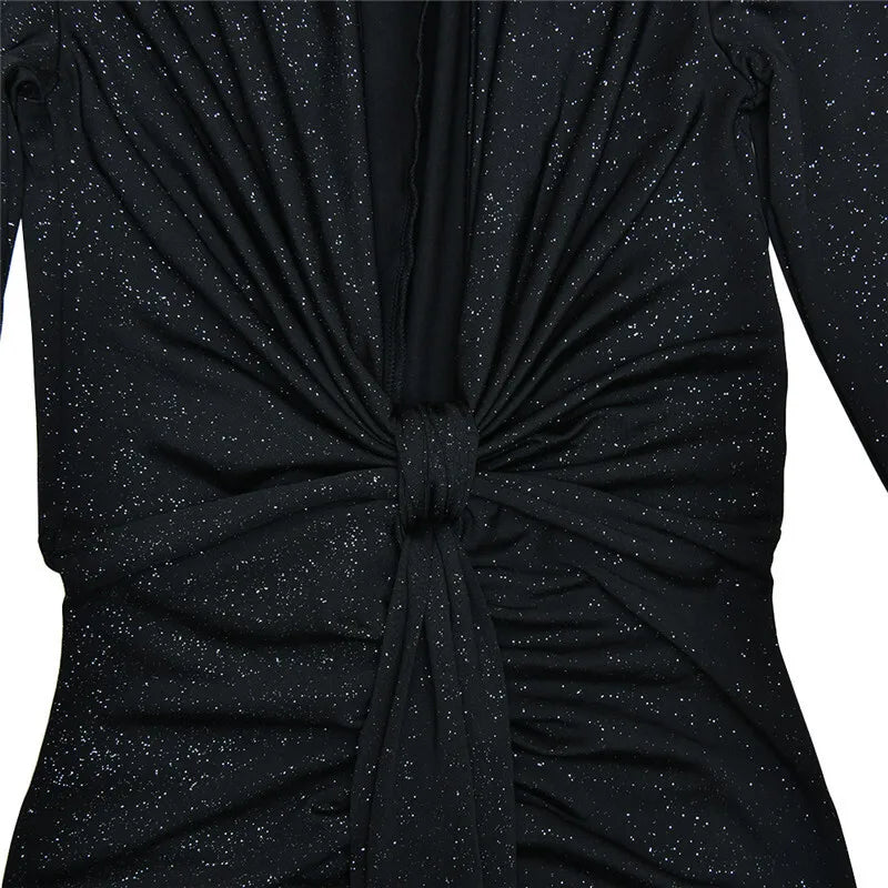 ROBE LONGUE AVEC DÉCOLLETÉ PLONGEANT