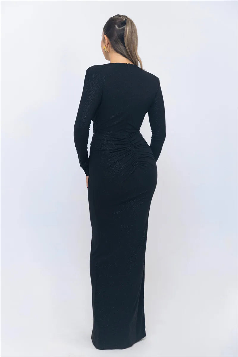 ROBE LONGUE AVEC DÉCOLLETÉ PLONGEANT