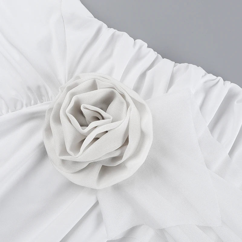 ROBE DE SOIRÉE COURTE DRAPÉE PLISSÉE DÉTAILS ROSES