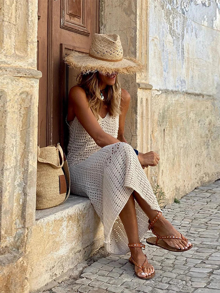 ROBE DE PLAGE LONGUE TRICOT AJOURÉ