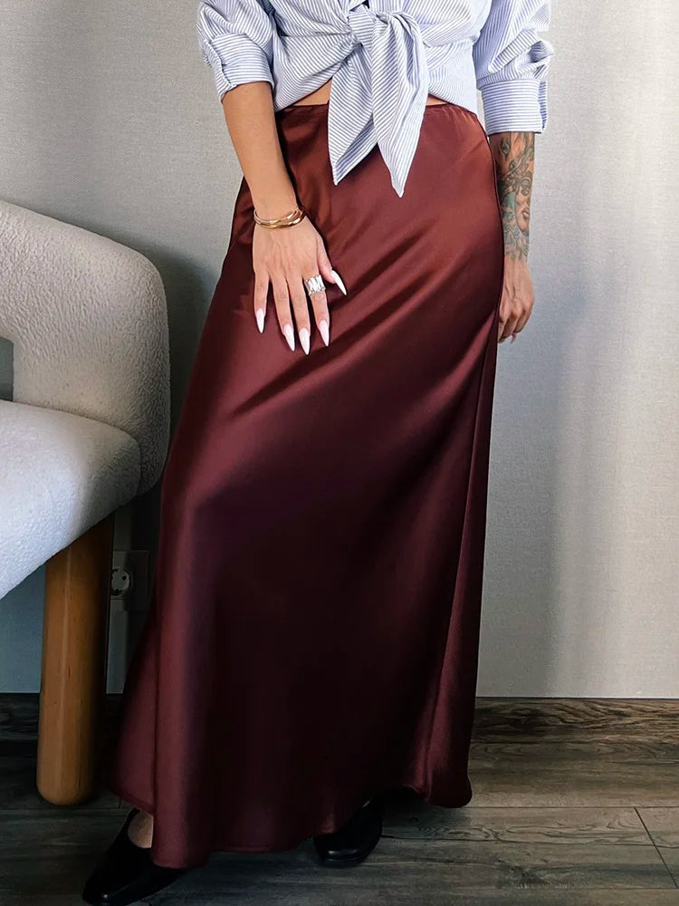 JUPE CLOCHE LONGUE EN SATIN