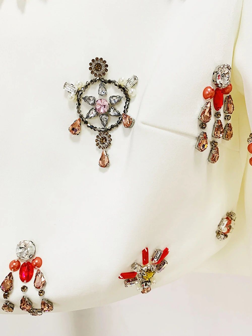 ENSEMBLE TOP&JUPE ORNÉE DE PERLES CRISTAUX