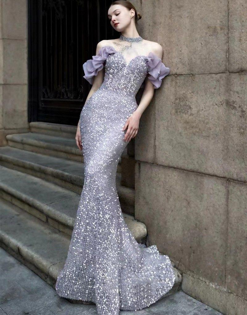 ROBE DE SOIRÉE SIRÈNE À SEQUINS ÉPAULES DÉNUDÉES