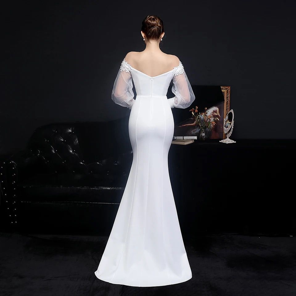 ROBE DE SOIRÉE SATIN EN DENTELLE