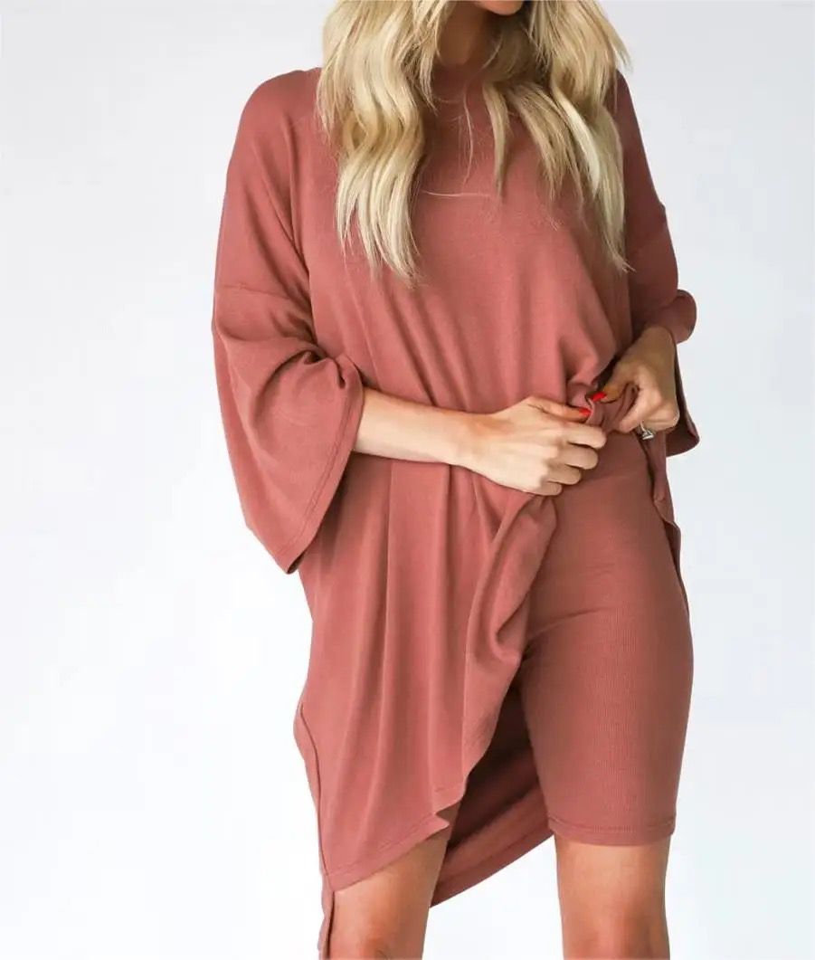 ENSEMBLE T-SHIRT AMPLE & SHORT MOULANT