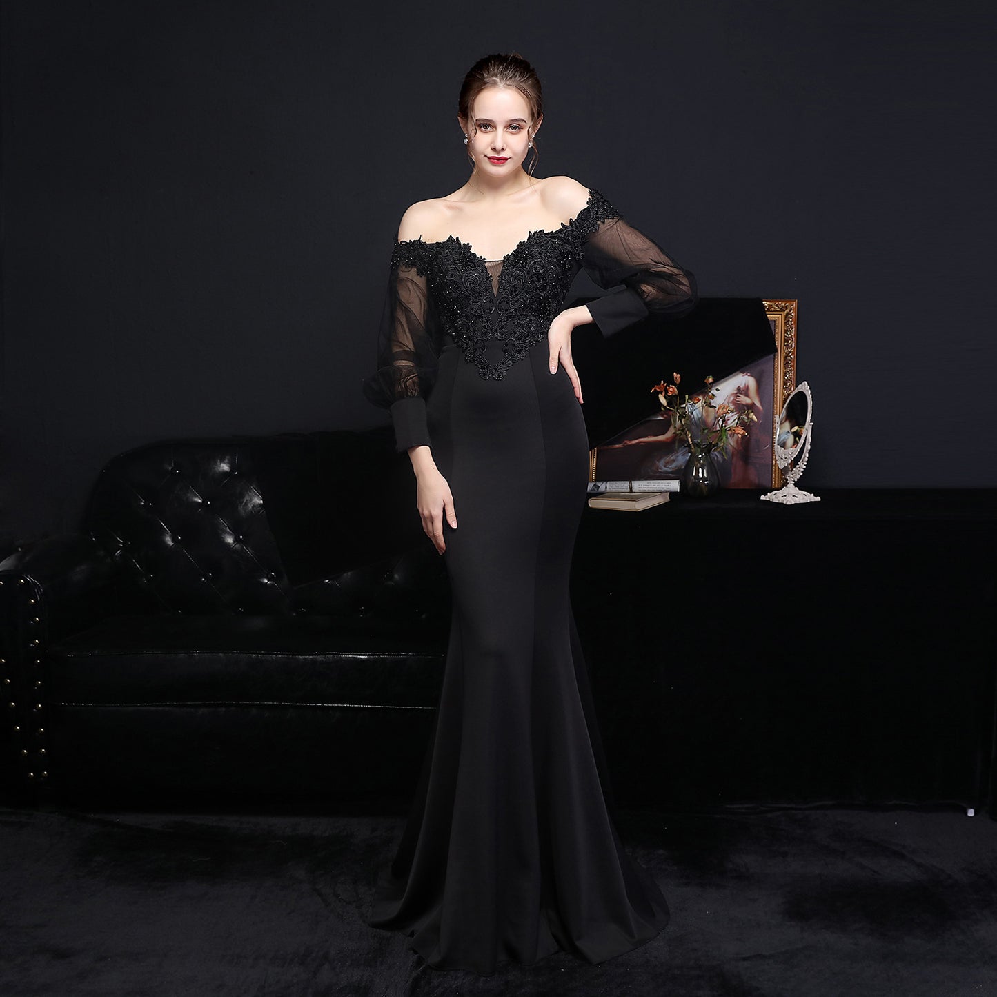 ROBE DE SOIRÉE SATIN EN DENTELLE