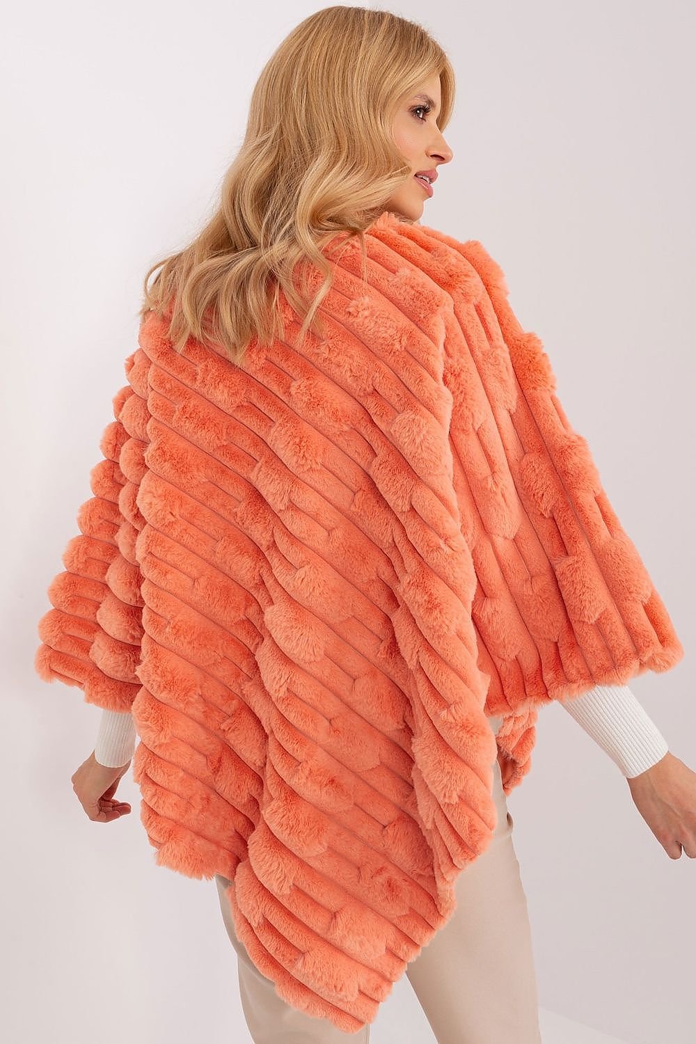 PONCHO TEXTURÉ AVEC DOUBLURE
