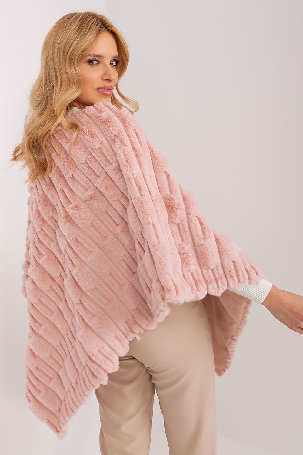PONCHO TEXTURÉ AVEC DOUBLURE
