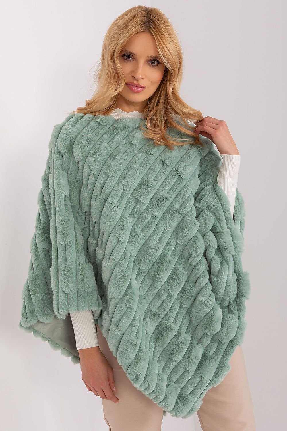 PONCHO TEXTURÉ AVEC DOUBLURE