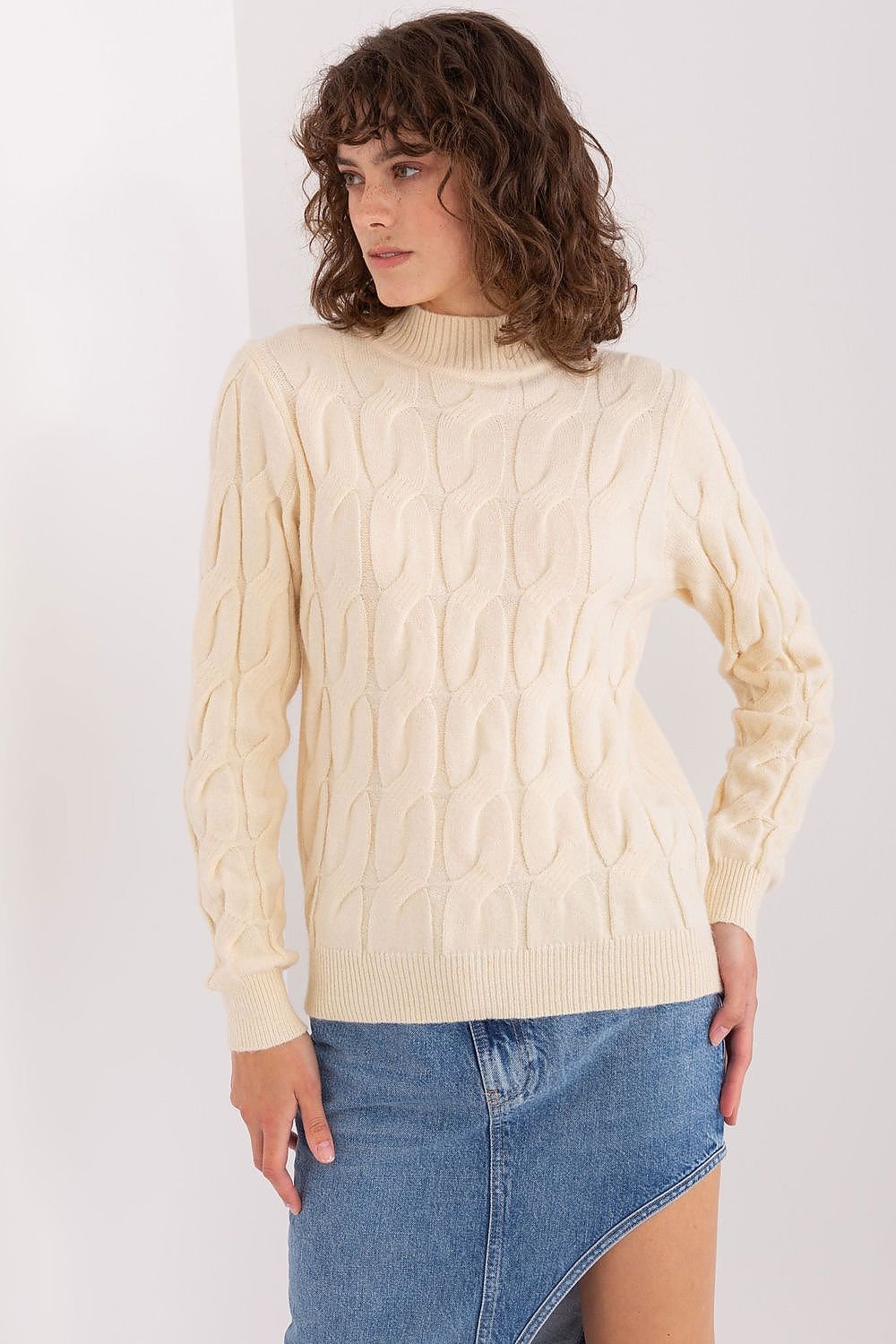 PULL TORSADÉ COL MONTANT