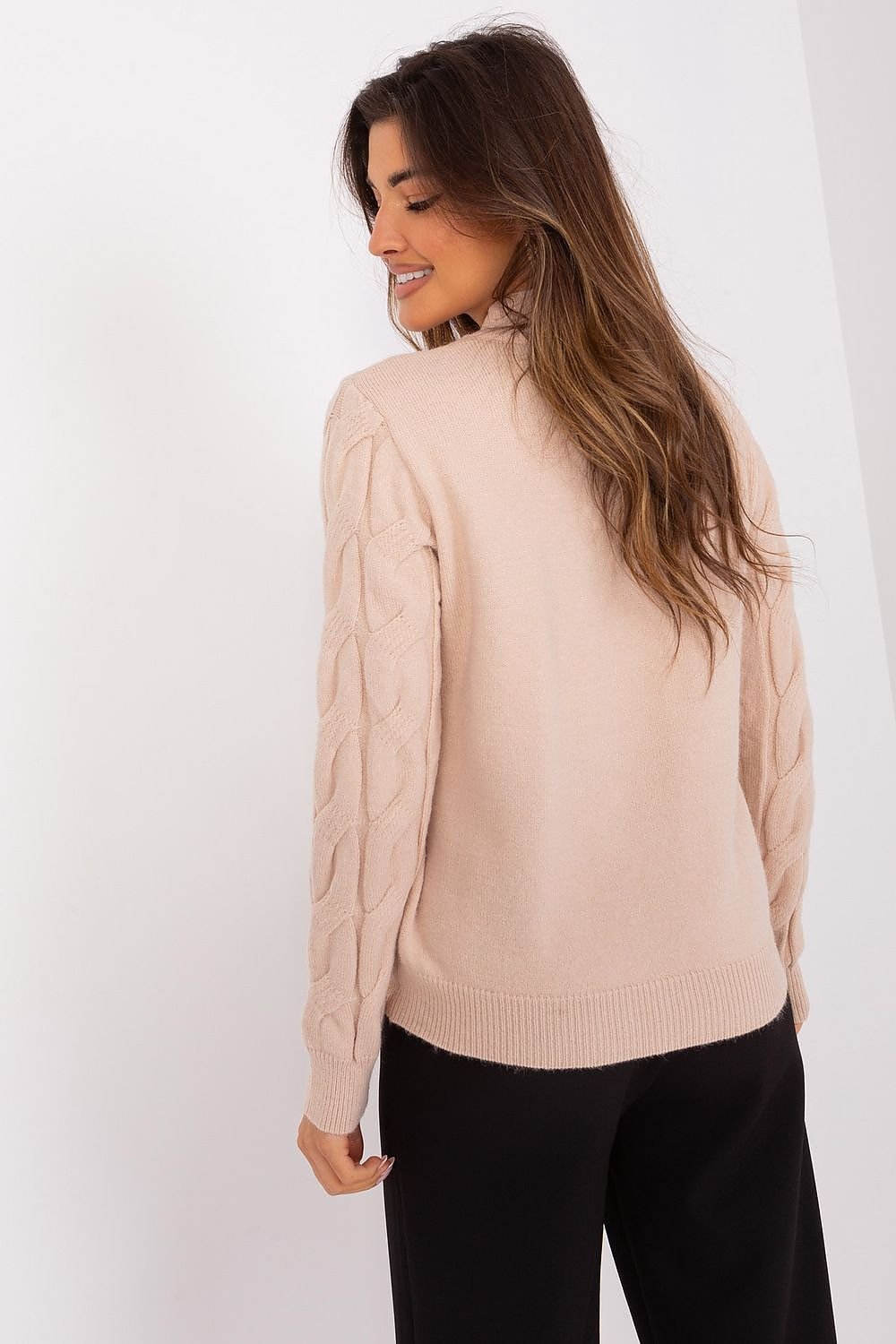 PULL TORSADÉ COL MONTANT