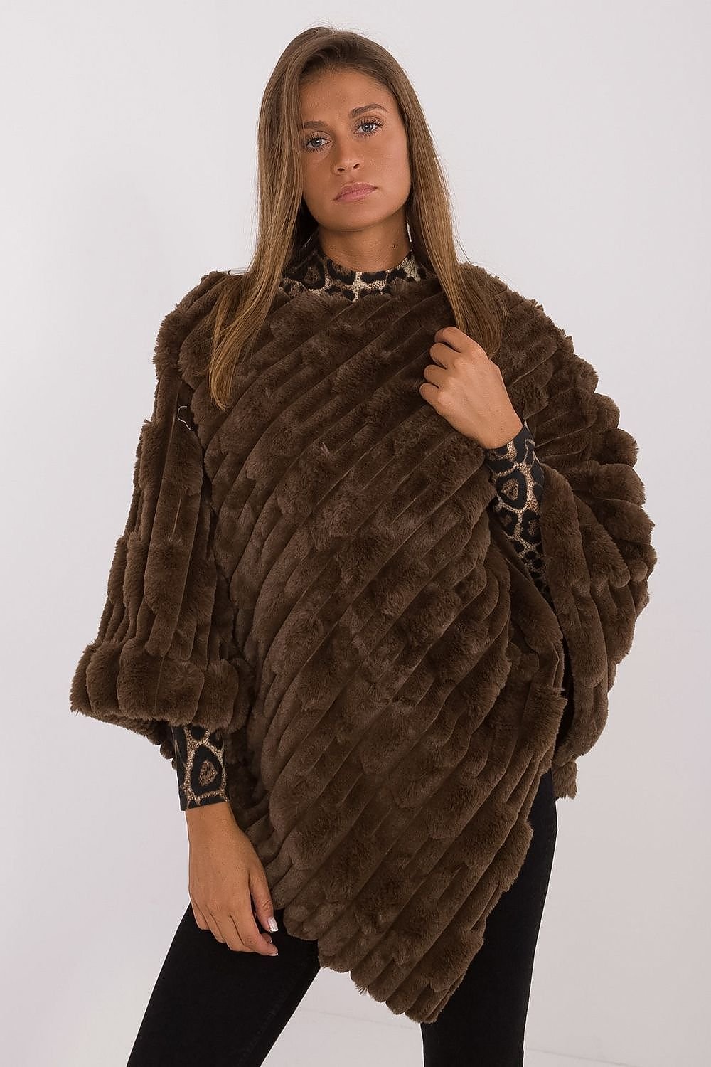 PONCHO TEXTURÉ AVEC DOUBLURE