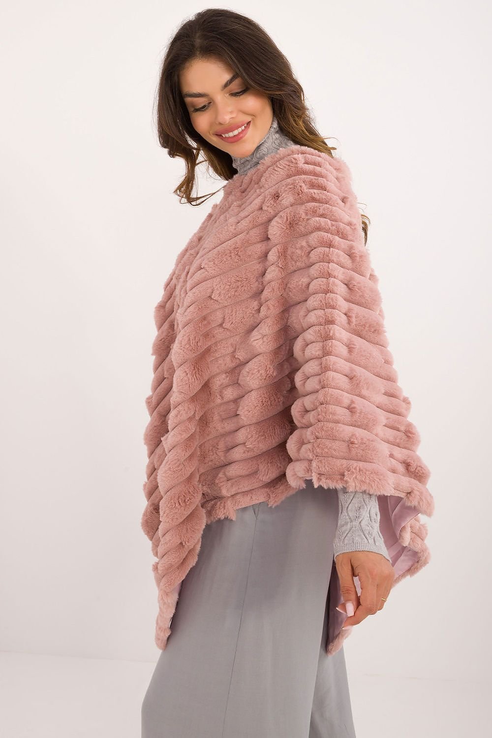 PONCHO TEXTURÉ AVEC DOUBLURE