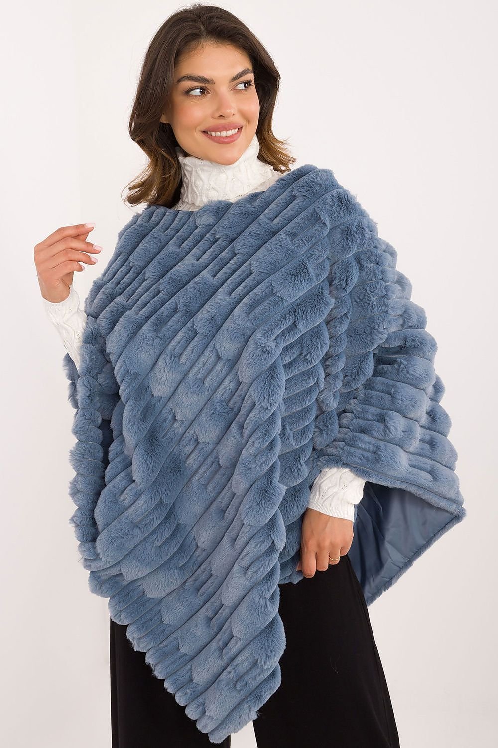 PONCHO TEXTURÉ AVEC DOUBLURE