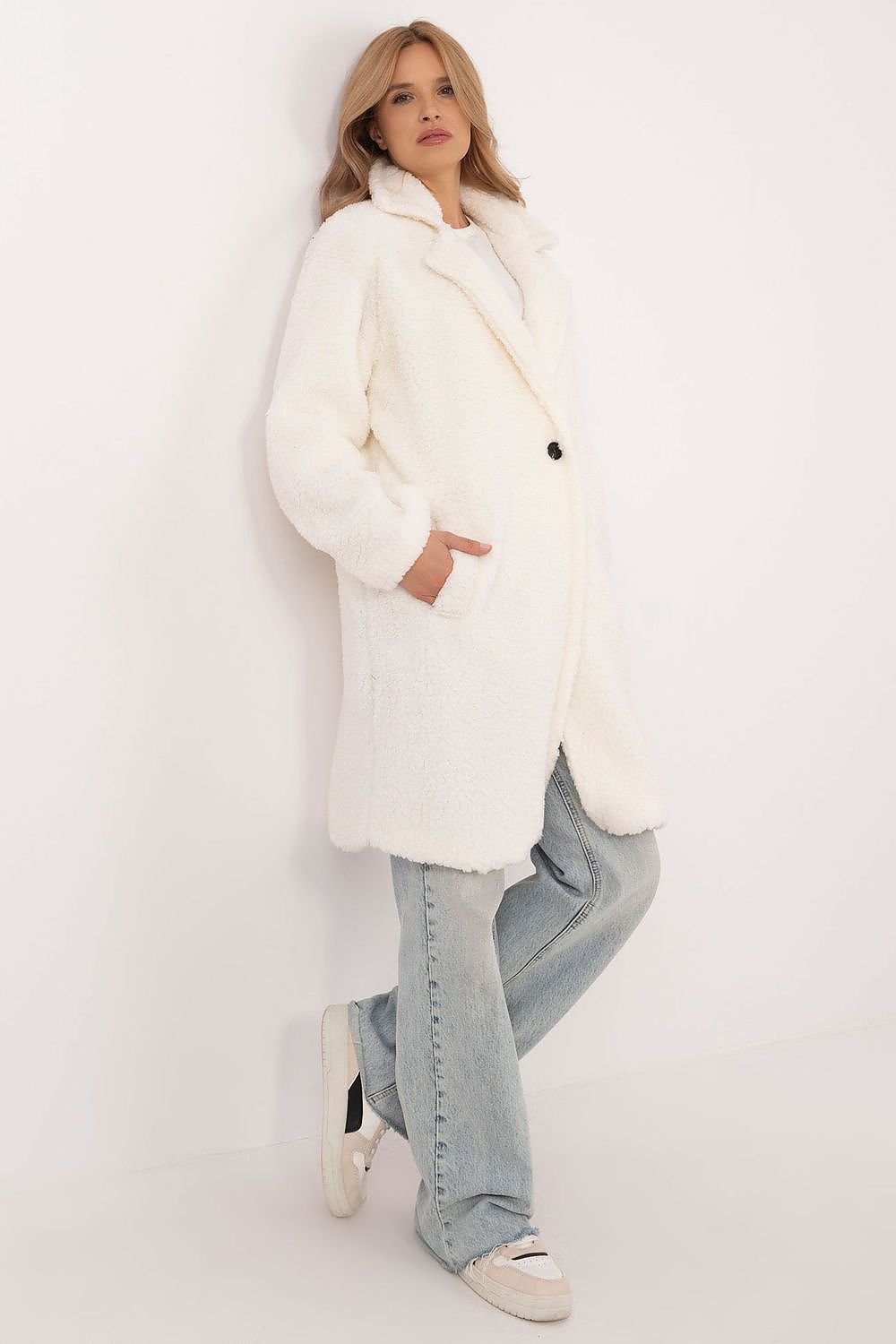 MANTEAU D'HIVER MI-LONG ÉCRU