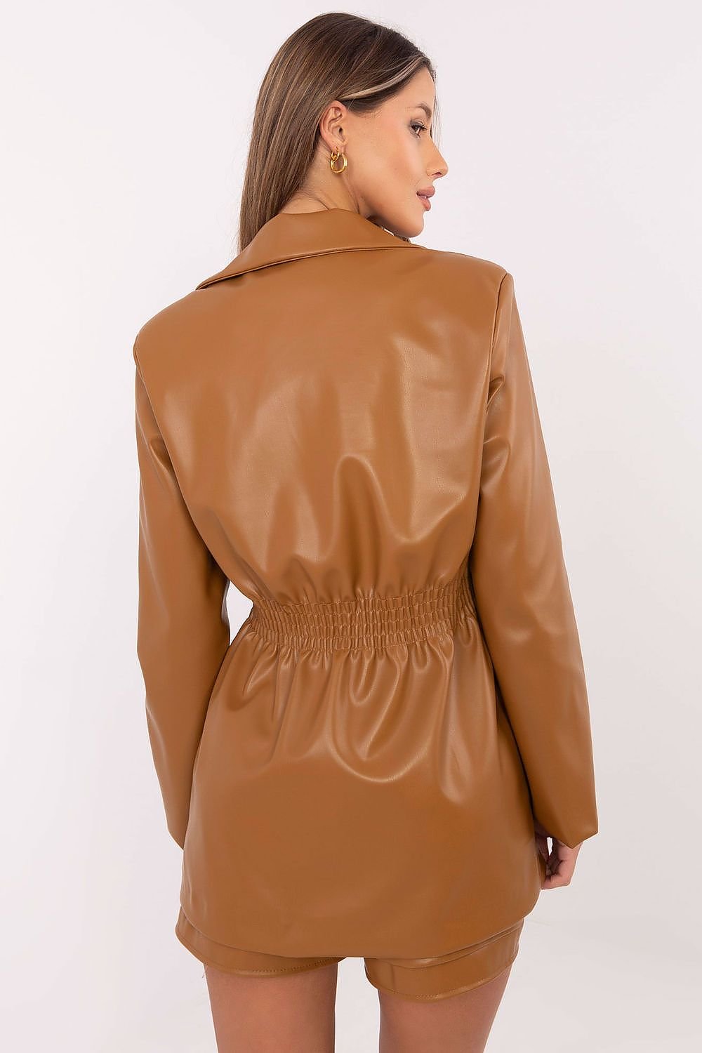 VESTE SIMILI-CUIR CEINTRÉE À DOUBLE BOUTONNAGE