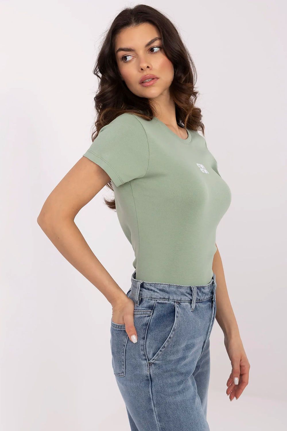 Chemisier model 210626 Relevance