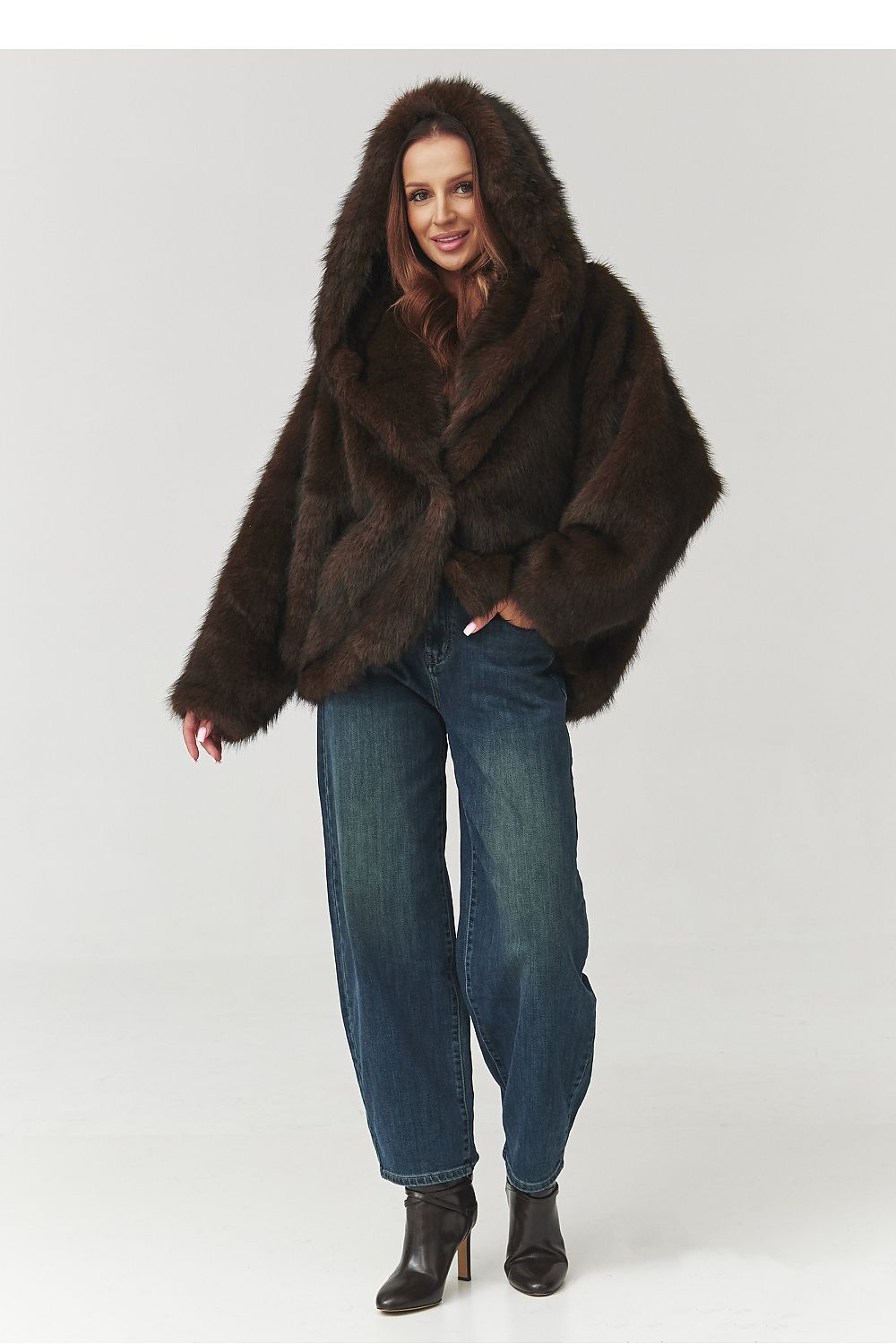Veste model 219747 Makadamia