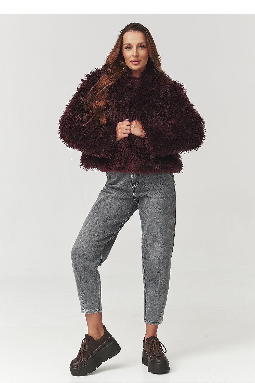 Veste model 219750 Makadamia