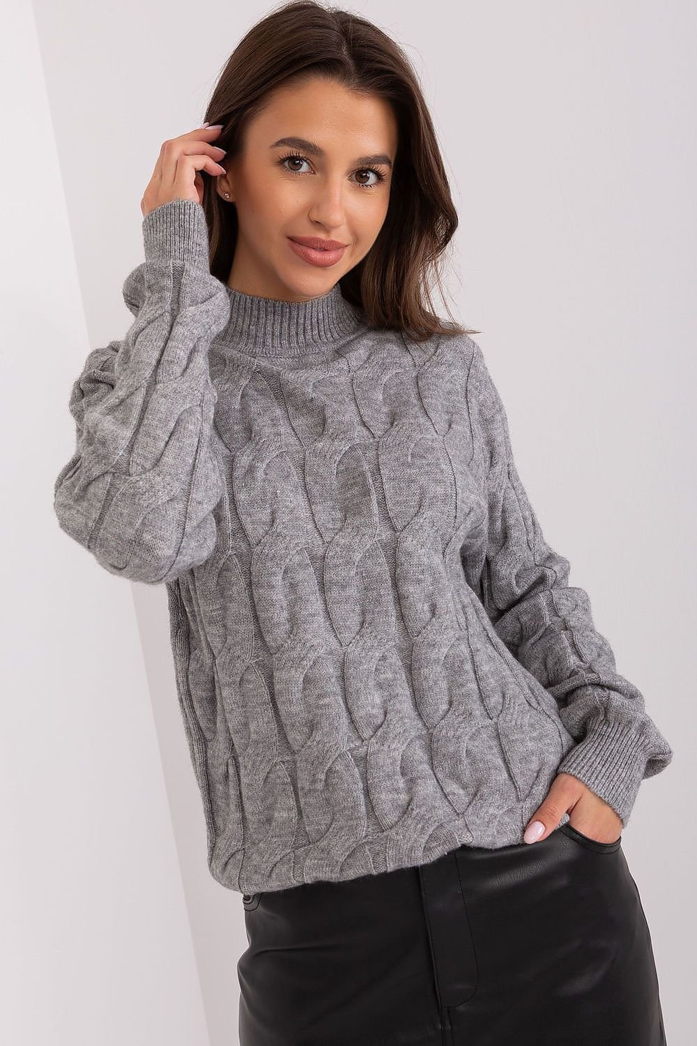 PULL TORSADÉ COL MONTANT
