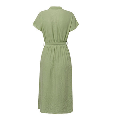 ROBE DÉCONTRACTÉE MI-LONGUE AVEC CEINTURE