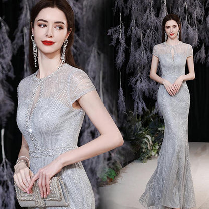 ROBE DE SOIRÉE SIRÈNE À SEQUINS PERLÉE