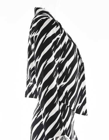 ENSEMBLE VESTE&JUPE MOTIF ZÈBRE