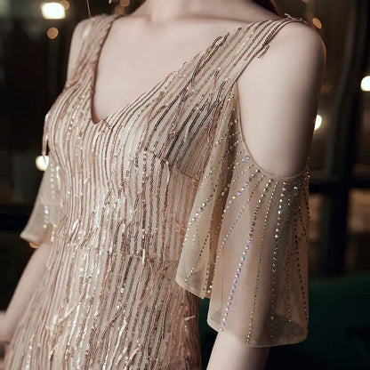 ROBE DE SOIRÉE SIRÈNE À SEQUINS & FRANGES