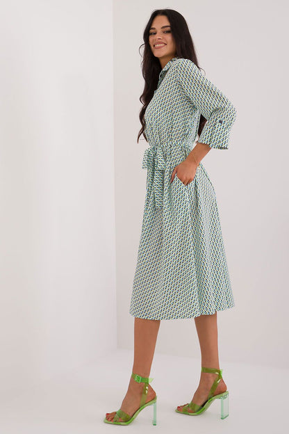  Robe de jour model 198842 Lakerta 