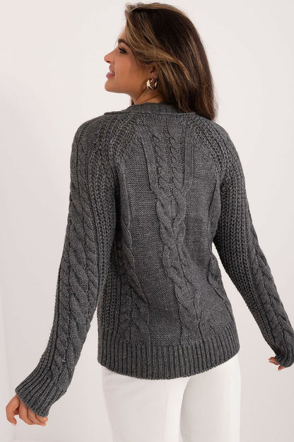 PULL EN LAINE AVEC DÉCOUPE