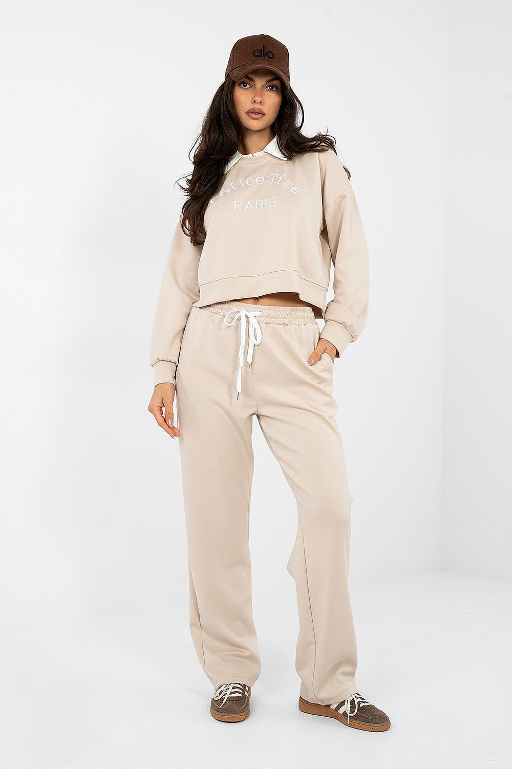  L`ensemble model 224066 Italy Moda 