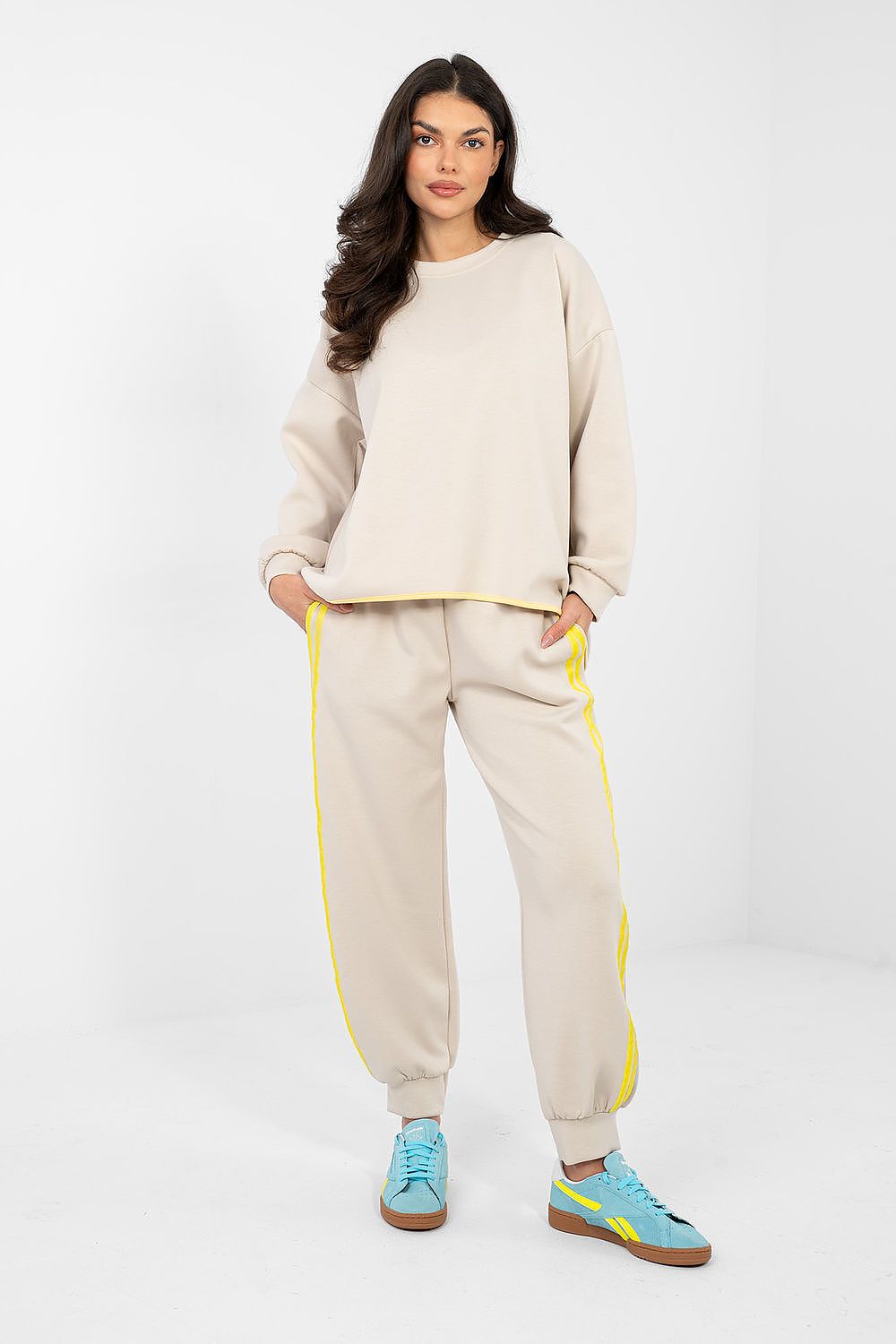  L`ensemble model 224614 Rue Paris 