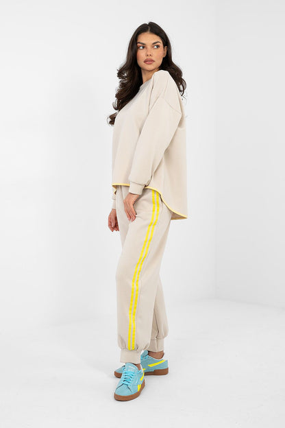  L`ensemble model 224614 Rue Paris 