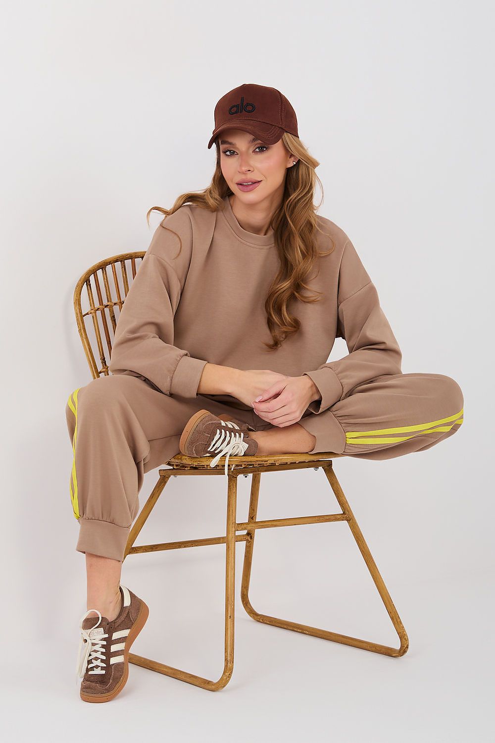  L`ensemble model 224617 Rue Paris 